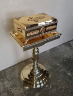 Ковчег на 18 частиц №3 с покрытием золотом. Фото №1